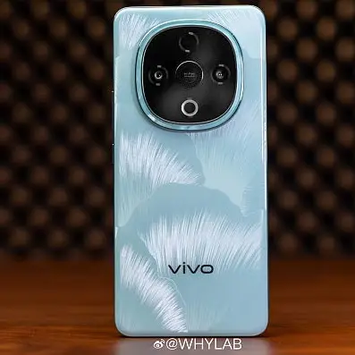 vivo Y300 (China)