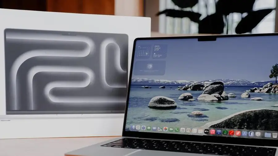 Apple Siapkan MacBook Pertama dengan Layar Sentuh Akhir Oktober