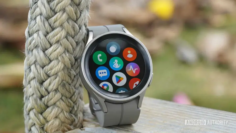 Google Perbarui Aplikasi Contacts untuk Wear OS dengan Desain Baru Menarik