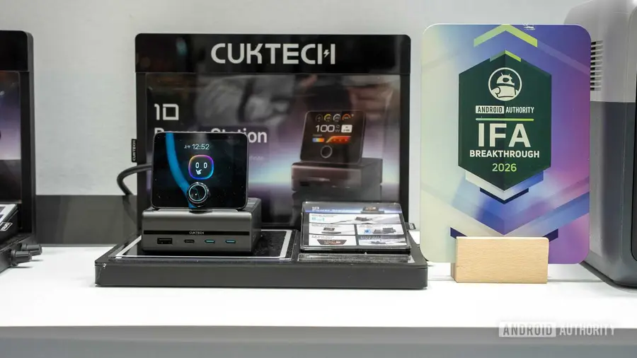 CUKTECH Unveils Innovative Charging Solutions and Wearable Exoskeleton