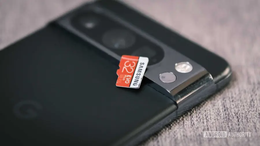 Kenaikan Harga Penyimpanan Membuat MicroSD Kembali Diperlukan