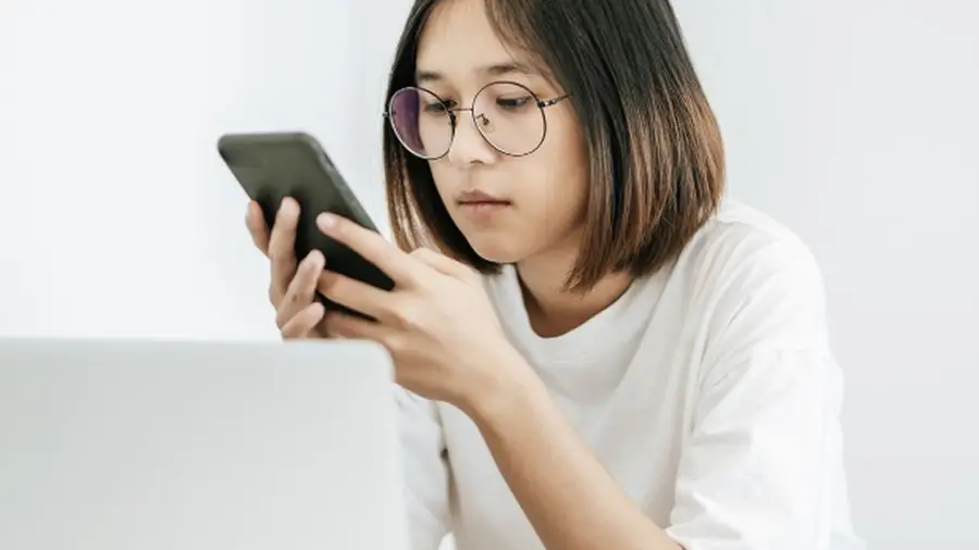 MK Tegaskan Sisa Kuota Internet Harus Bisa Digunakan Sampai Habis