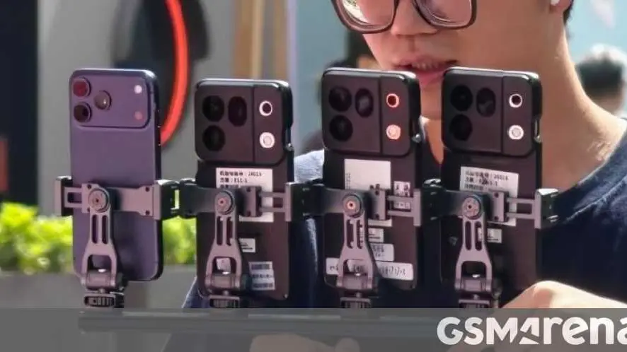 Oppo Find X10 Diuji Melawan iPhone 17 Pro