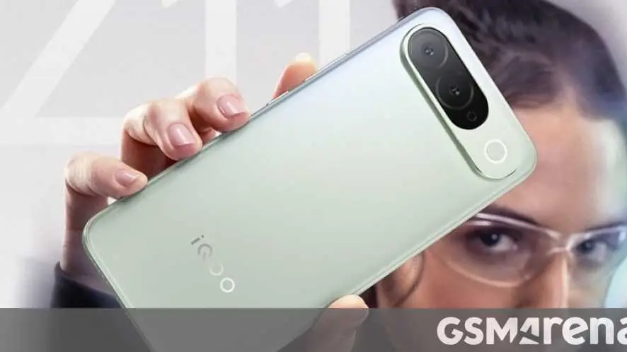 Peluncuran iQOO Z11 dan Buds TWS di India