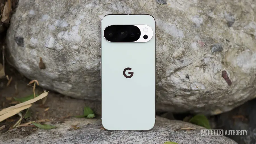 Pengalaman Menggunakan Google Pixel 10 Pro: Antara Kecintaan dan Kekecewaan