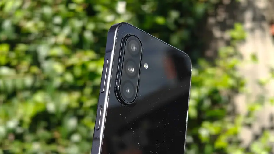 Samsung Galaxy A27 Hadir Sebagai Ponsel Budget Menarik di Pasaran
