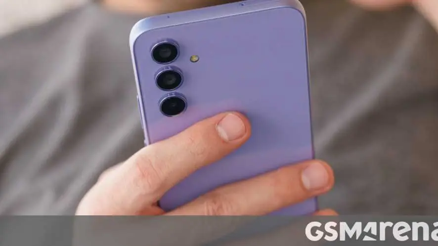 Samsung Galaxy A54 Dapatkan Pembaruan One UI 8.5 Terbaru