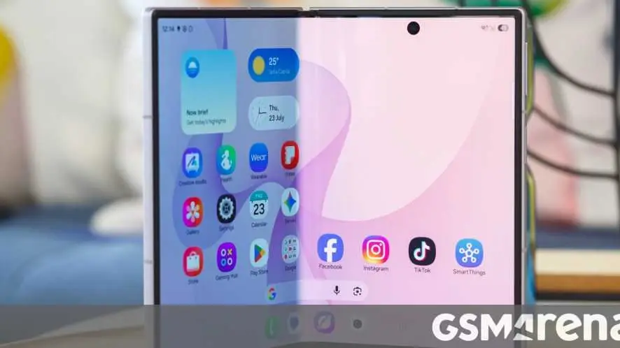 Samsung Expands Supplier Pool for Display Driver Chips
