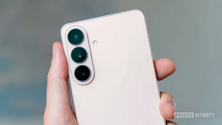 Uji Kamera Galaxy S26 Plus di Malam Hari dan Temukan Kelemahan