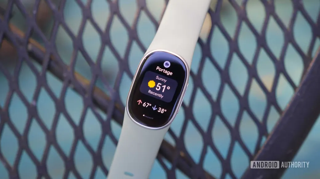 Top 5 Wearable Alternatives to Fitbit Edge You Should Consider