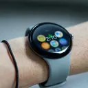 Google Hapus Fitur Safety Signal pada Pixel Watch 2 dan 3
