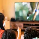 Nikmati Akhir Pekan Seru Nonton Film di Rumah