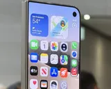 Keuntungan Besar Samsung dari Layar iPhone Duo Apple