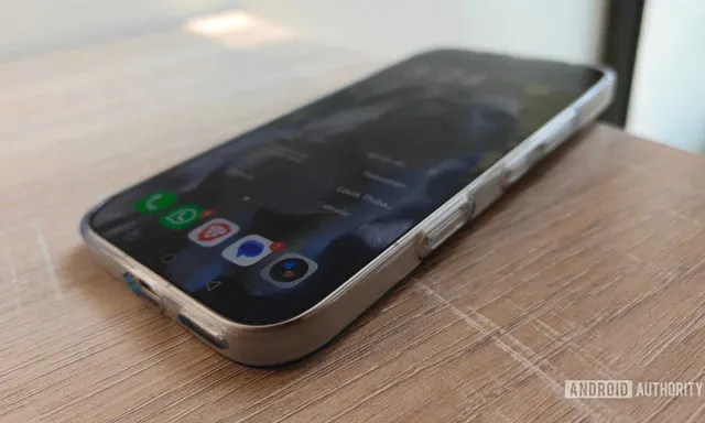 Cara Mengubah Tombol AI di Smartphone Menjadi Shortcut Berguna