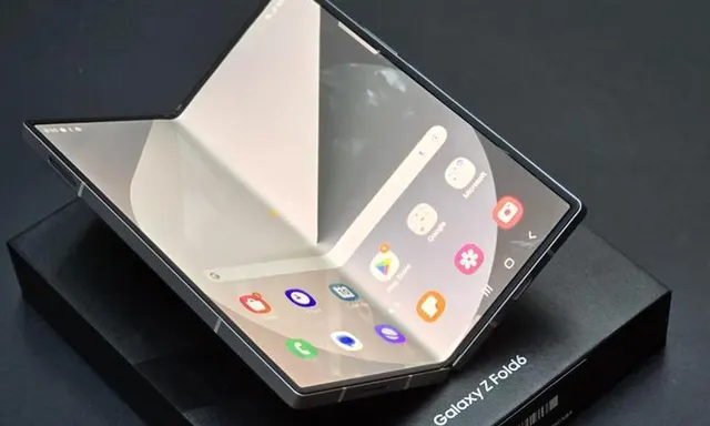 Inovasi Kamera Bawah Layar di iPhone dan Samsung