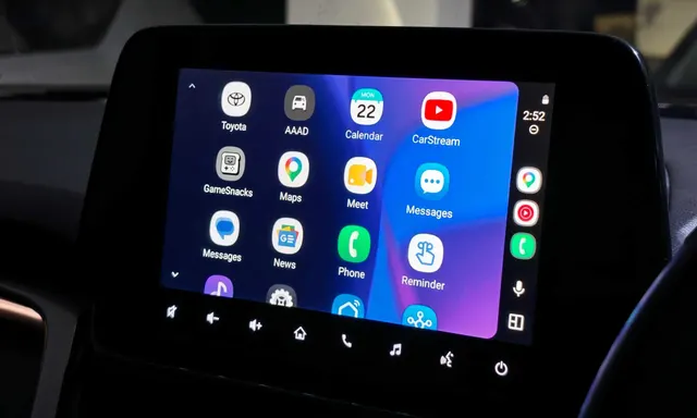 Pembaruan WhatsApp Tingkatkan Pengalaman di Android Auto dan CarPlay