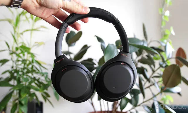Sony WH-1000XM4C: Kembalinya Headphone Legendaris dengan Upgrade Menarik
