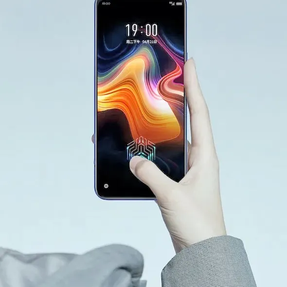 ZTE nubia Play